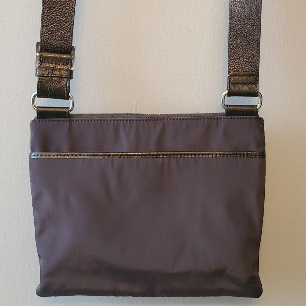 NEW Brighton Go Go Messenger Bag - Picture 2 of 10
